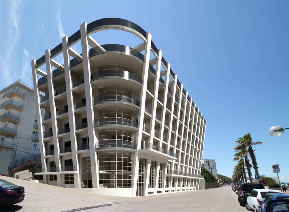 Ex Rosary, dopo anni di stallo il cantiere riparte con un palazzo residenziale al posto dell’hotel. “Entro il 2028 sarà ultimato”